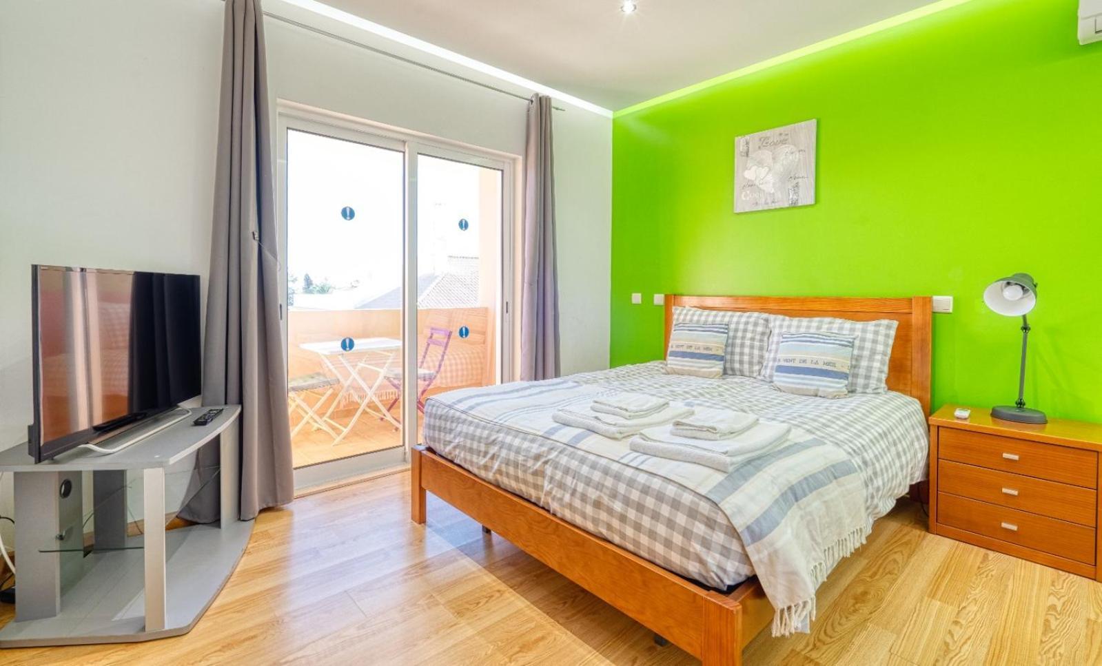 Full Private 300Sqm Villa Jacuzzi Heated Pool Ideal & Quiet Location Албуфейра Екстериор снимка